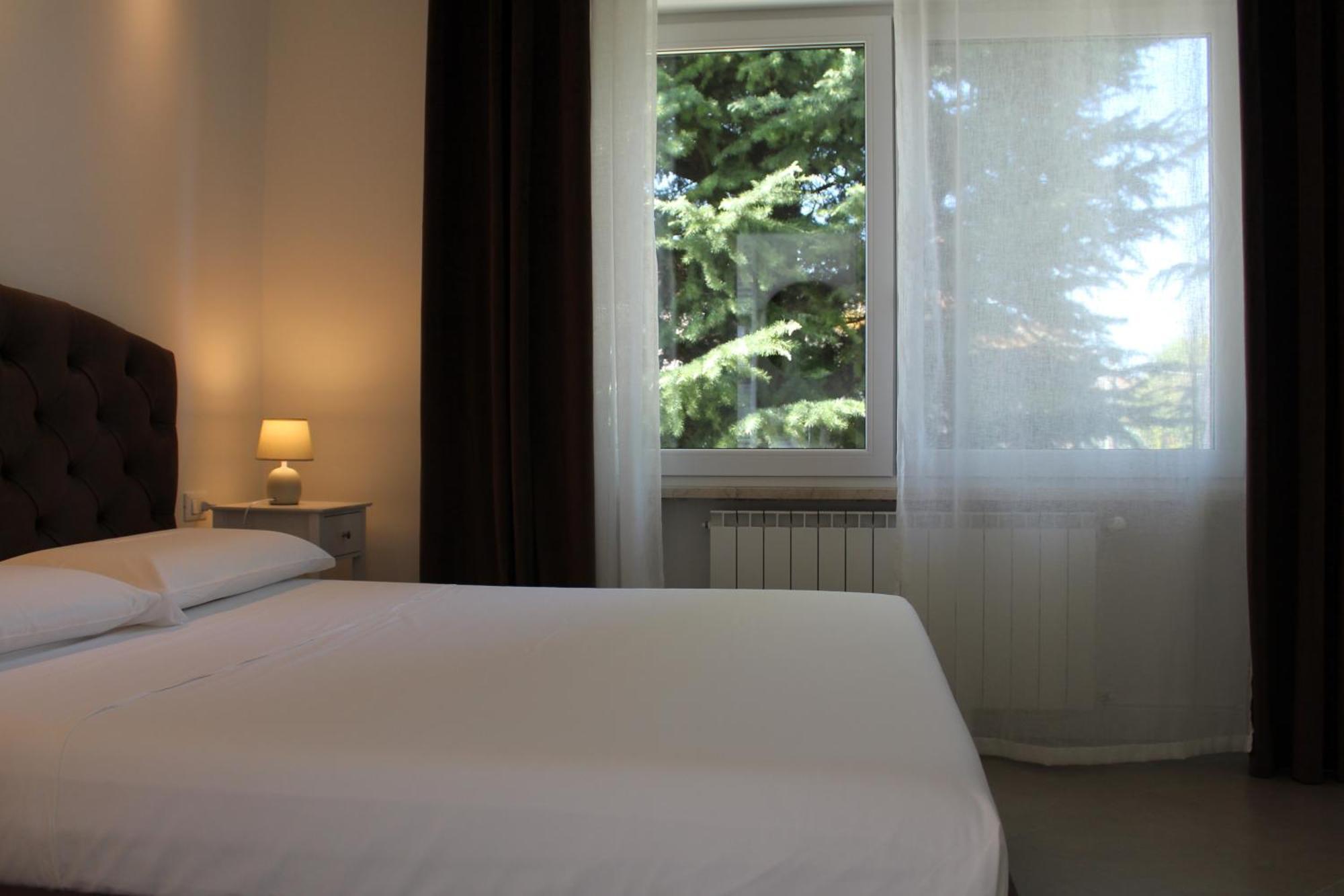 Villa Forte Salvi - Rooms Peschiera del Garda Exterior photo